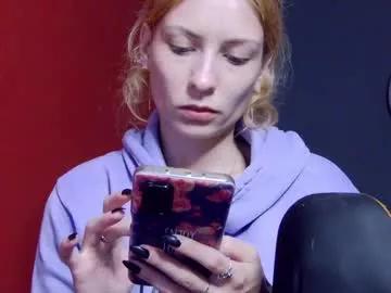 karoline121 on Chaturbate