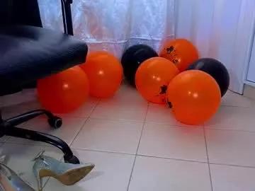 katherinepeti on Chaturbate