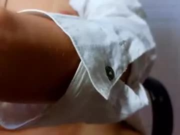 katherinepeti on Chaturbate