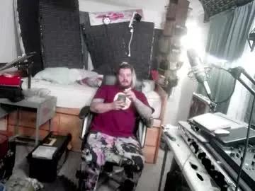 kinkybiguy14 on Chaturbate 