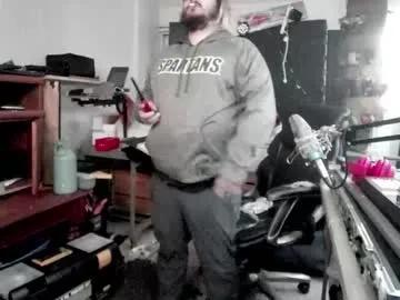 kinkybiguy14 on Chaturbate 