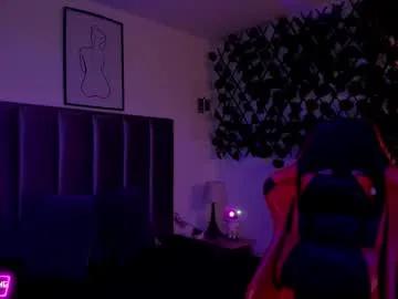 kitty_gang — GOAL: Sensual dance + striptease  [17 tokens remaining] I just want to ride you and cum  #teen #latina #young #feet #blowjob