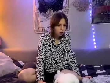 kizziequiroz on Chaturbate