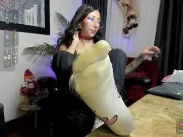 laila_angel — GOAL: Show and Lick armpits [99 tokens remaining] Im back, You missed me? #feet #pantyhose #hairypussy #socks #hairyarmpits