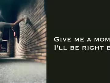 laras_moans on Chaturbate