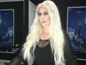 laras_moans on Chaturbate