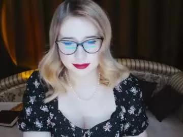 lavender_tender on Chaturbate