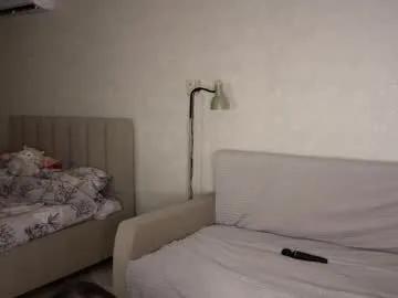 lemonandpeach's avatar