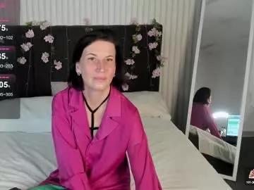 lia_reyn on Chaturbate