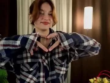 linaage on Chaturbate