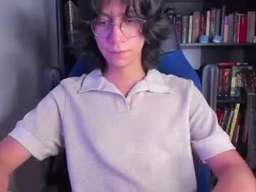 literateboy on Chaturbate