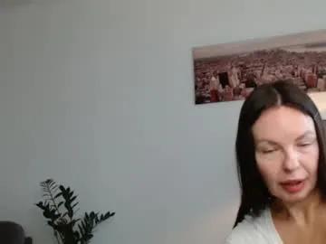 little_nicole_ on Chaturbate