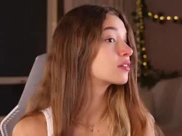 little_poetry on Chaturbate