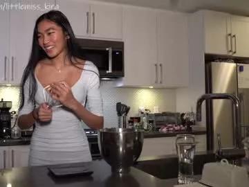 littlemiss_kira on Chaturbate