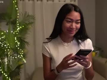 littlemiss_kira on Chaturbate