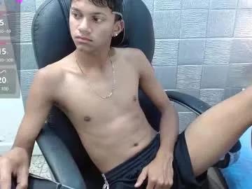 loistwink_1 on Chaturbate