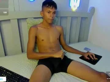 loistwink_1 on Chaturbate