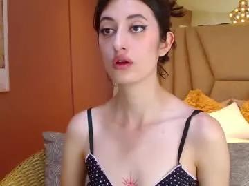 lola_creamy on Chaturbate