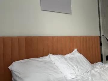 love_machine_ on Chaturbate