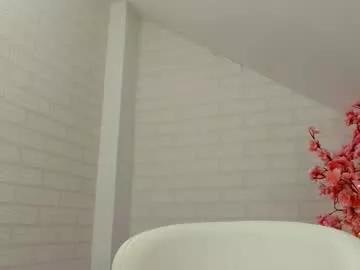 madlyn_dee on Chaturbate