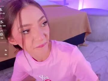 mariapettit on Chaturbate