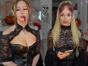 mia_cloudy on Chaturbate