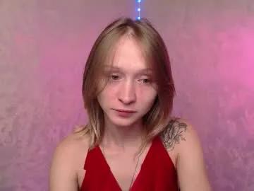 mia_cuteu on Chaturbate
