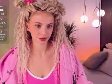 mia_silk on Chaturbate
