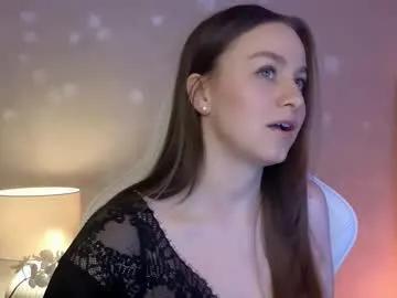 milafleur on Chaturbate