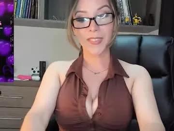 monilee69 on Chaturbate