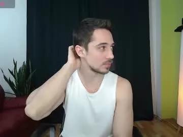 mrgreeneyes01 on Chaturbate
