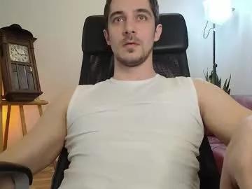 mrgreeneyes01 on Chaturbate