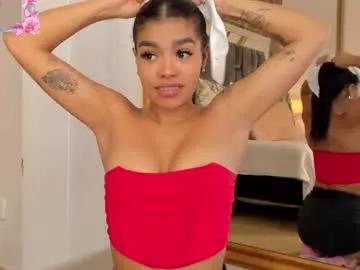 naylagrey on Chaturbate