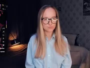 nicolavanderbie on Chaturbate