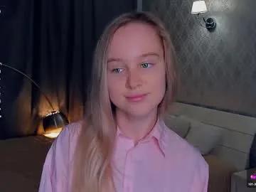 nicolavanderbie on Chaturbate