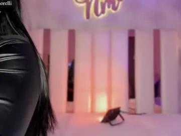 nicolemorelli2 on Chaturbate
