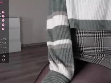 noelleneptune on Chaturbate