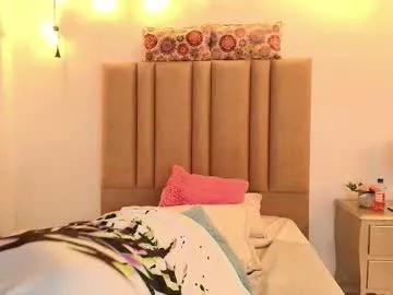 noidysis — GOAL: JERKS OFF 9 MIN [300 tokens remaining] Welcome to my room! #feet #cum #slim #bigcock #new