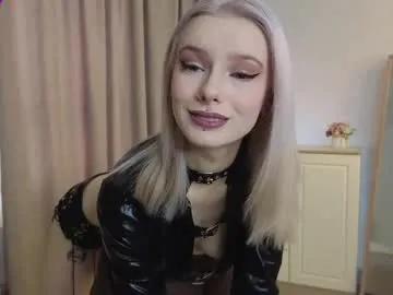 odeliagrace — Goal: SHOW ON THE FLLOOR!    #skinny #goth #bigass #teen #cosplay [175 tokens remaining]