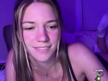 oliviahansleyy on Chaturbate