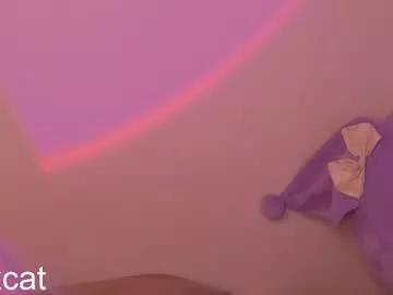 piinkcat on Chaturbate