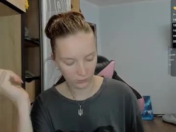 playful_mary on Chaturbate