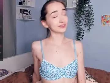 polly_bee on Chaturbate