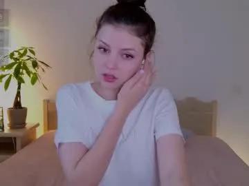 pusichka_ on Chaturbate