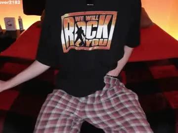 pussylover2182 on Chaturbate 