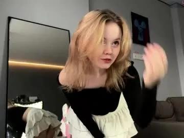 rebeccaniksoon on Chaturbate 