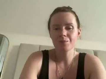 red_head_rosie_69 on Chaturbate