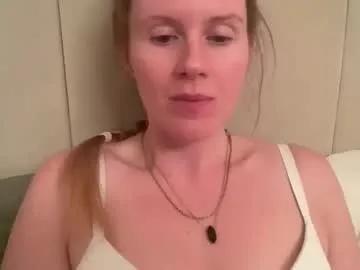 red_head_rosie_69 on Chaturbate