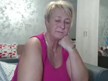 roses_and_lillies on Chaturbate