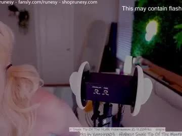 runesy on Chaturbate